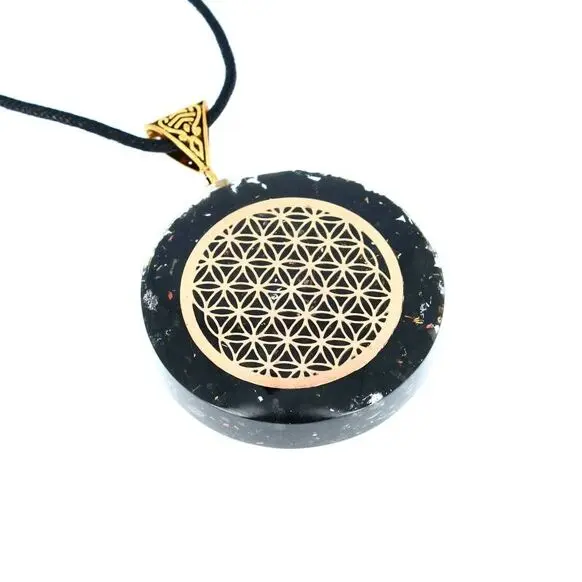 Pendentif Tourmaline Noire Orgonite Fleur de Vie